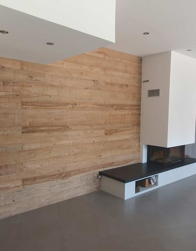 Mur en bois à Bouzigues